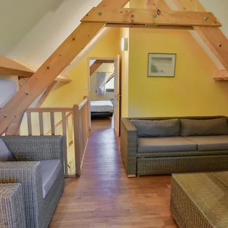 Bleu Nr 13 * Le Bourg