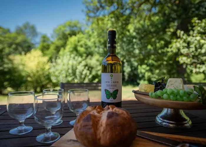 Bleu Nr 13 بيت للعطل *